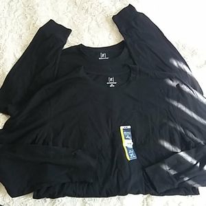 2 long sleeve shirts